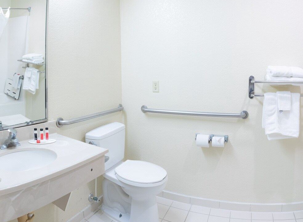 Photo of Bathroom in Hinesville