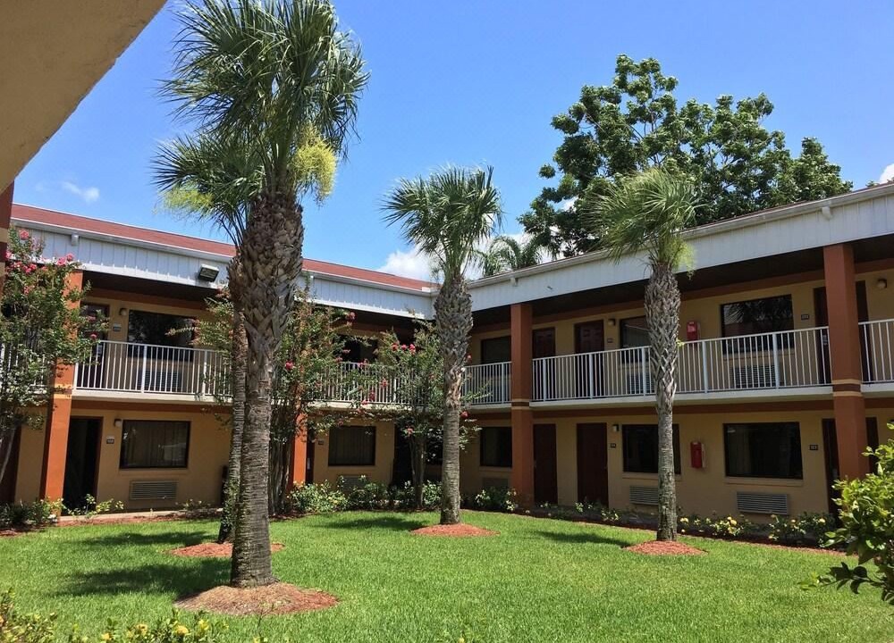 Photo of Buildings in Virginia Park