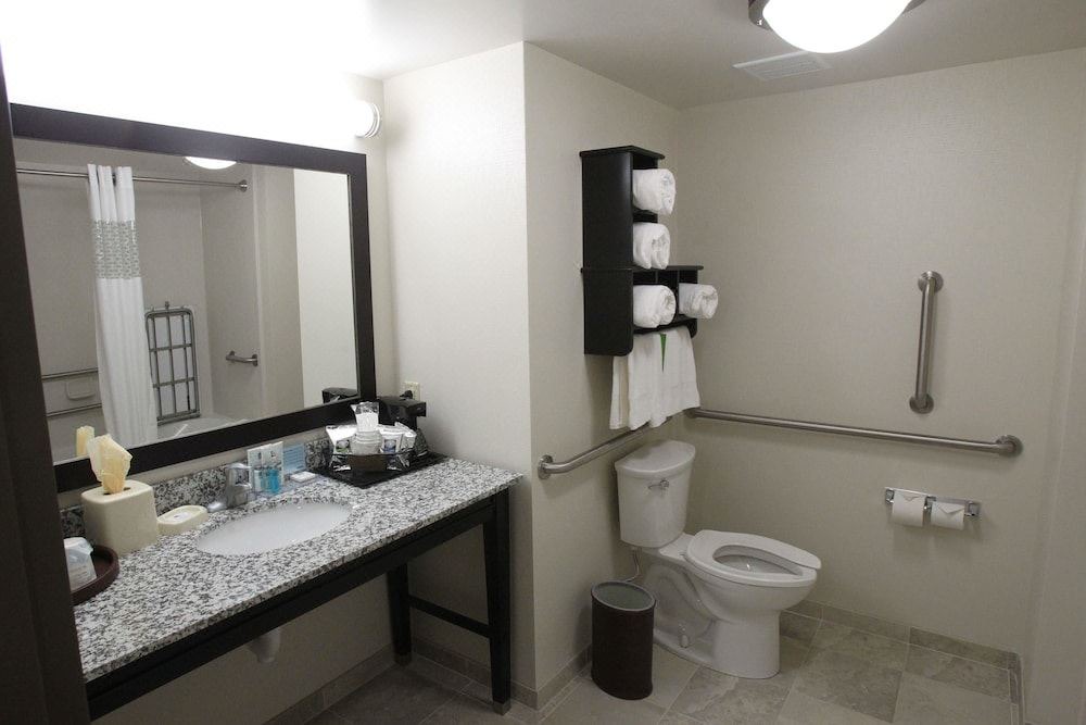Photo of Bathroom in Seneca