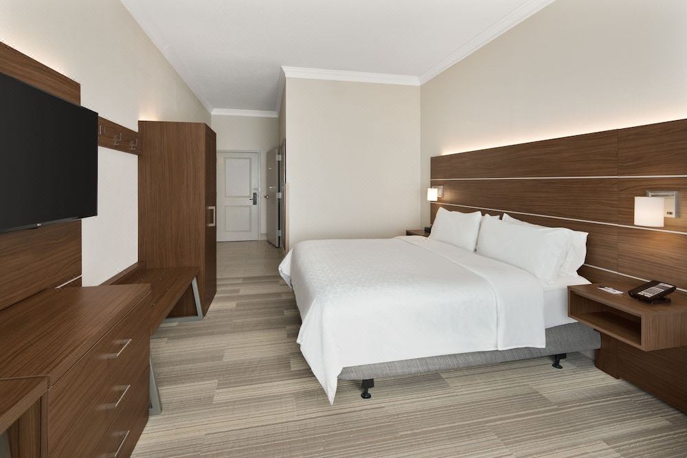 Photo of Bedroom in Byron
