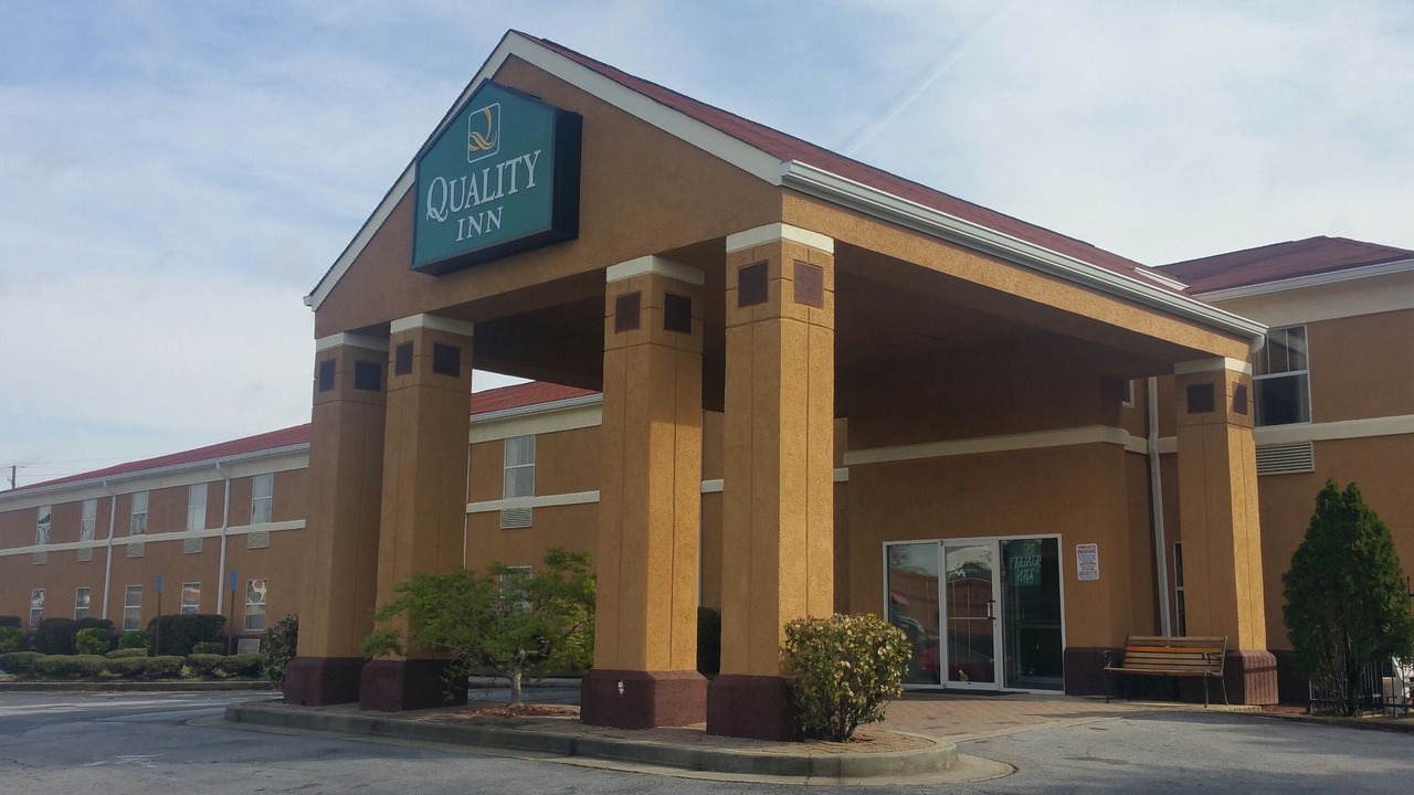 Photo of Buildings in Loganville