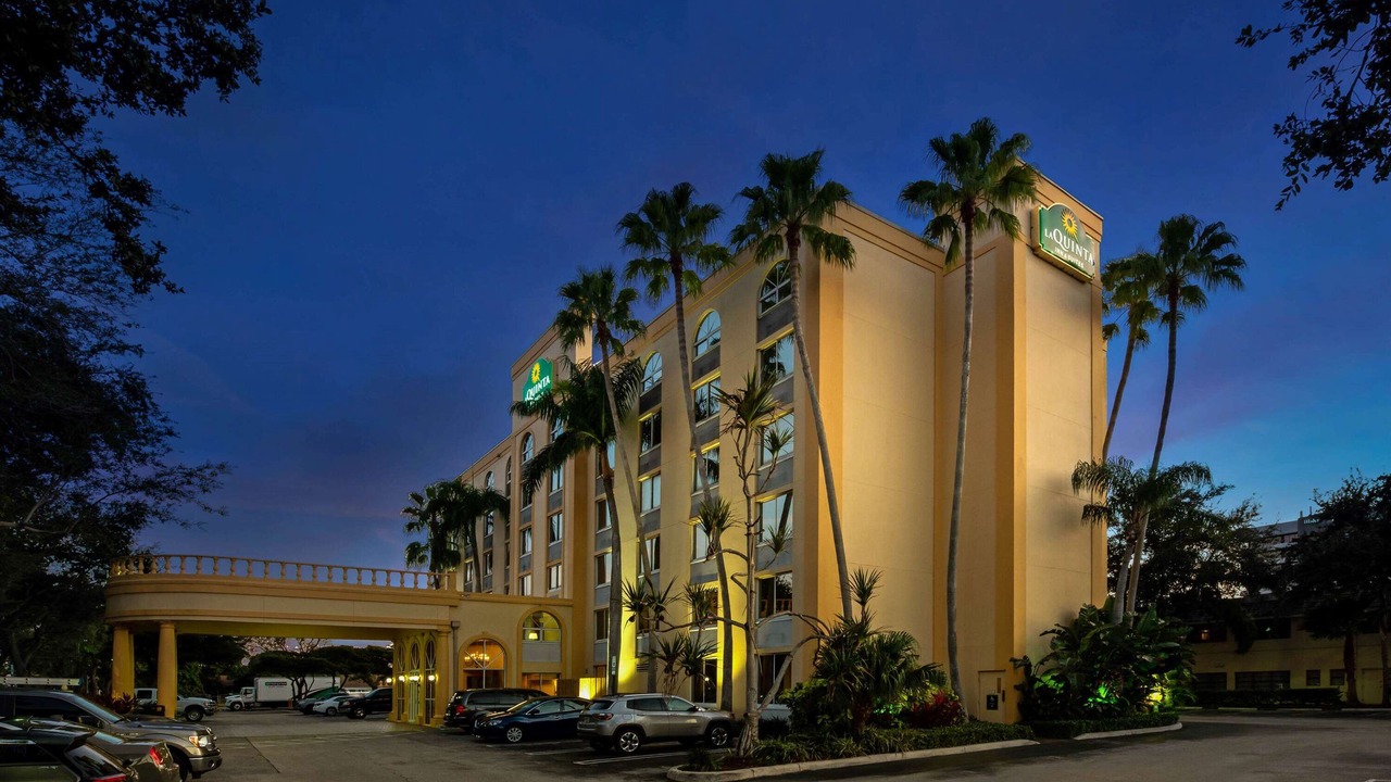 Photo of Buildings in West Palm Beach