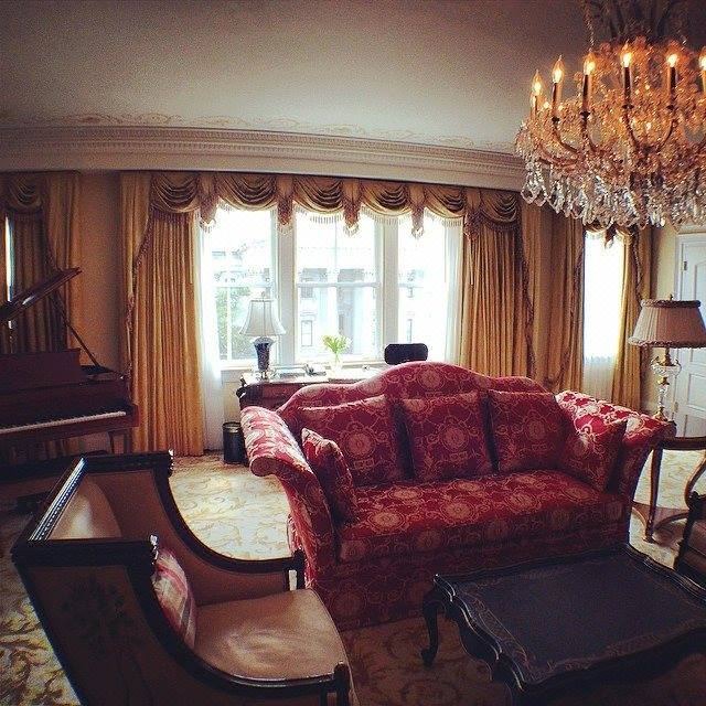 Photo of Livingroom in French Quarter