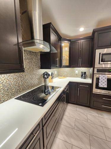 Photo of Kitchen in College Park