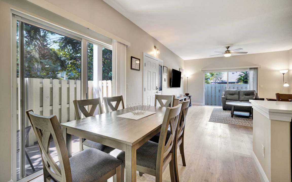 Photo of Livingroom in Bella Vista