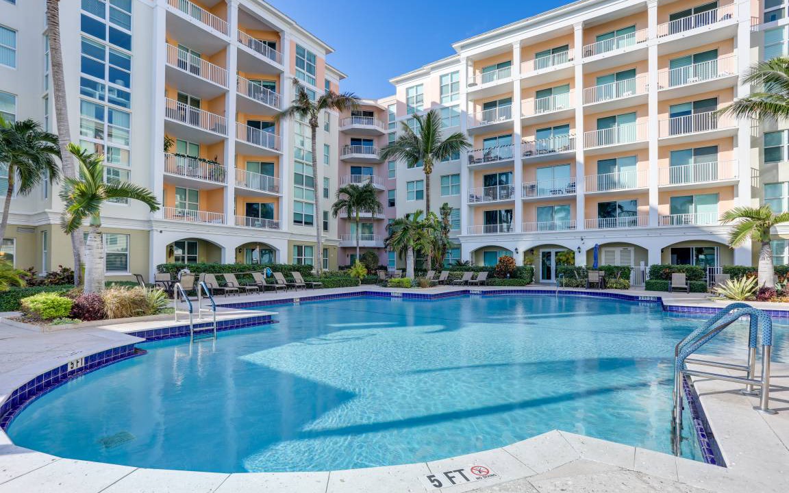 Photo of Outdoor in East Ocean Ave