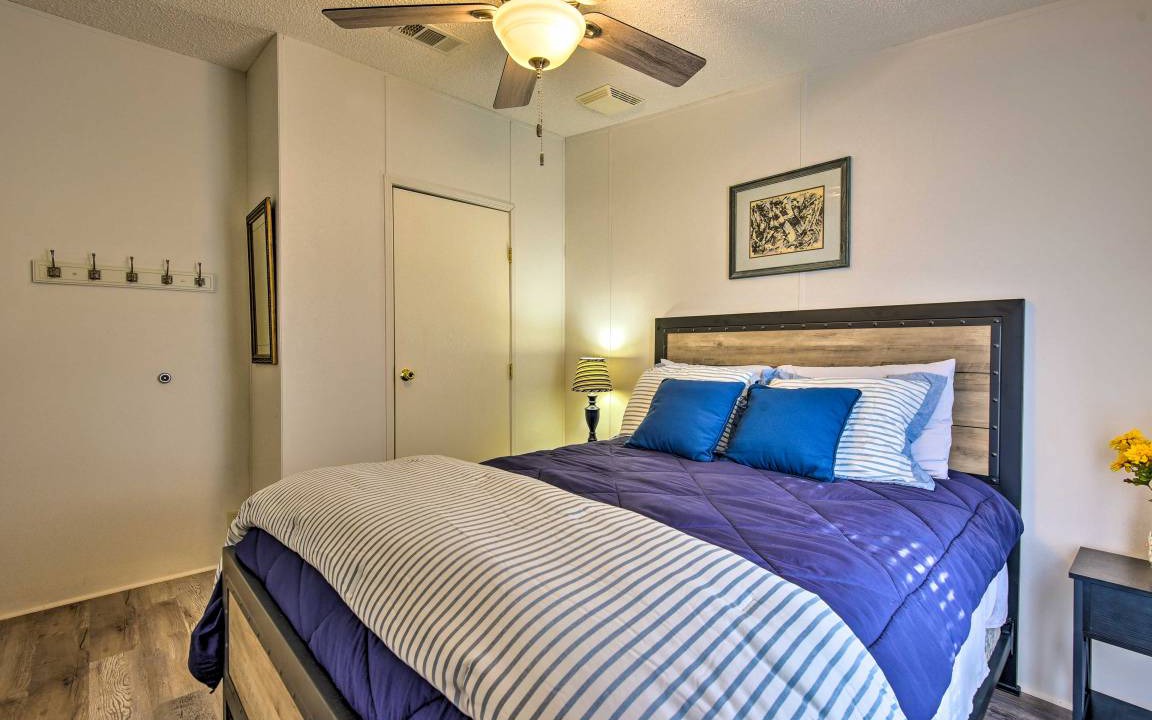 Photo of Bedroom in Crescent City