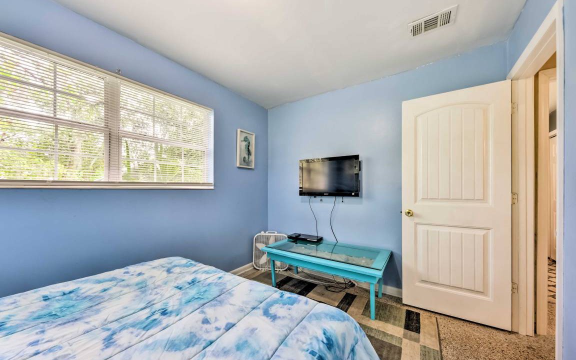 Photo of Bedroom in North Beach