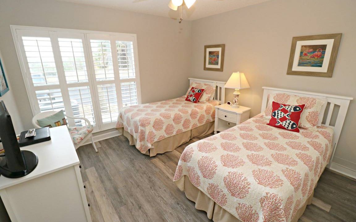 Photo of Bedroom in Crescent Beach