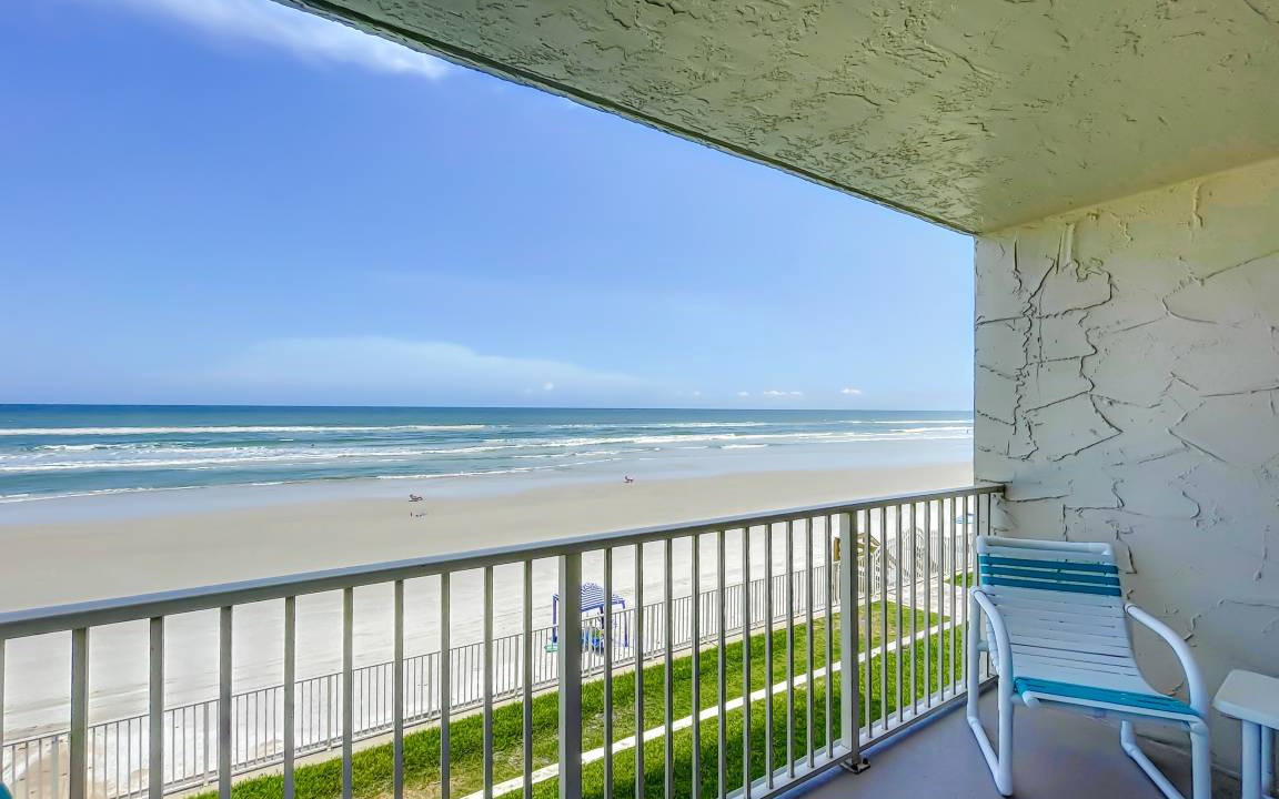Photo of Patio Balcony in New Smyrna Beach