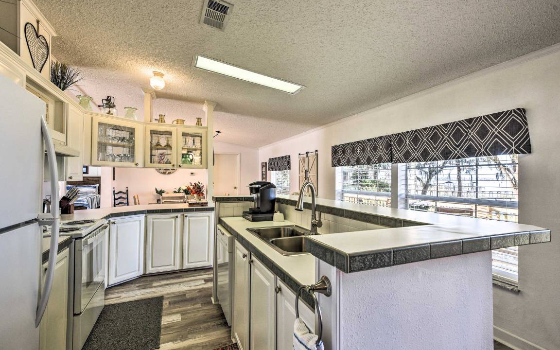 Photo of Kitchen in Crescent City