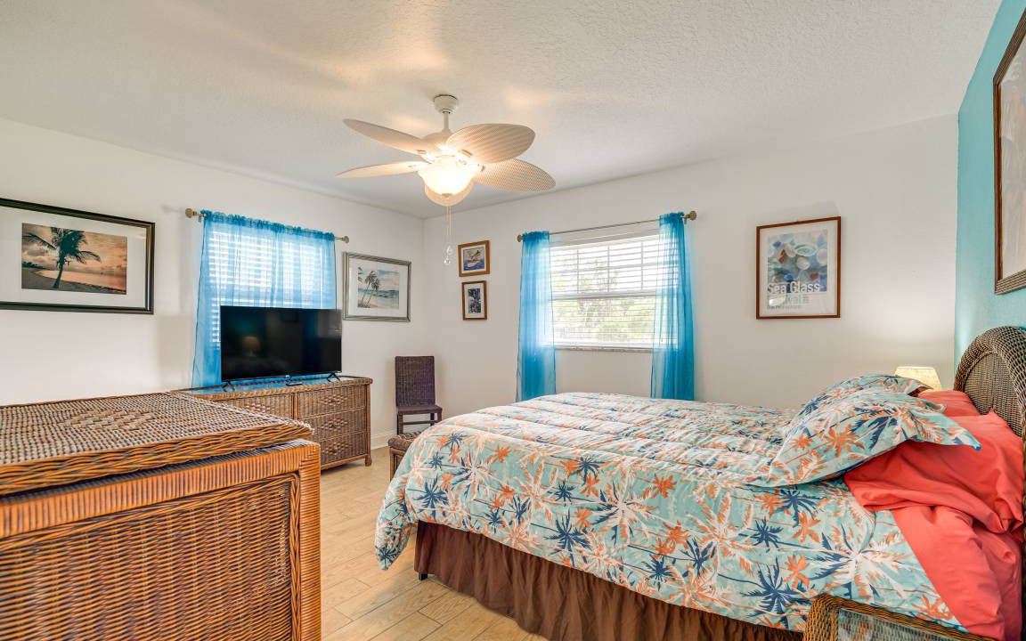 Photo of Bedroom in Homosassa