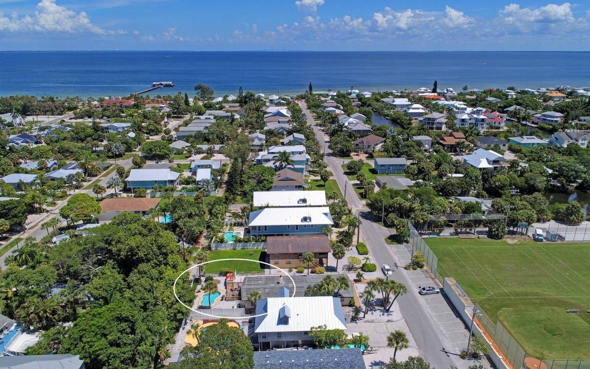 Photo of Others in Anna Maria