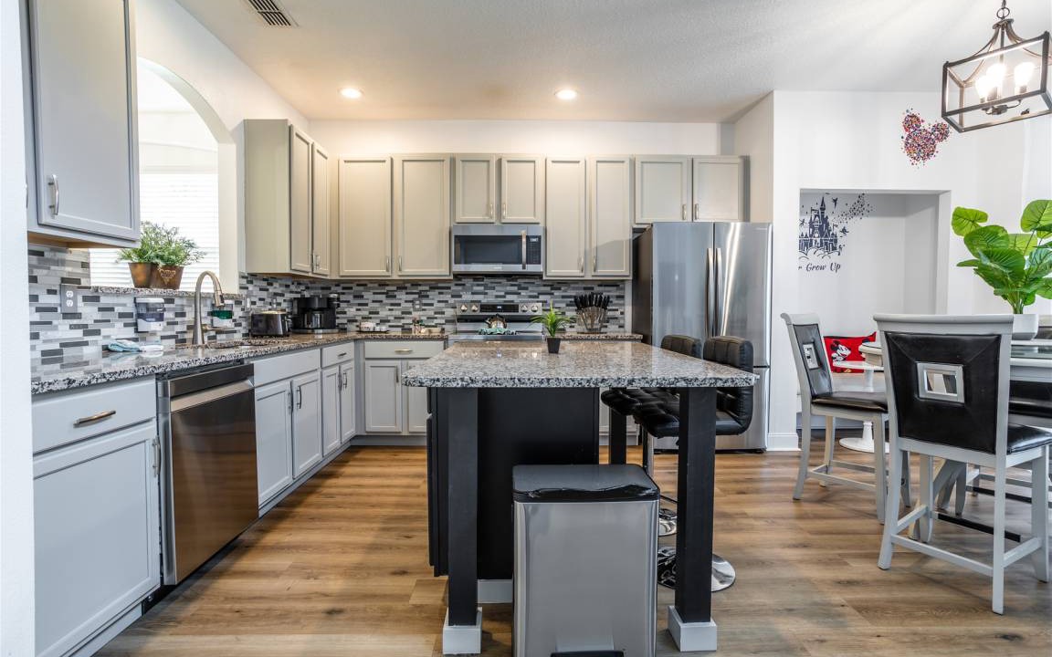 Photo of Kitchen in Watersong
