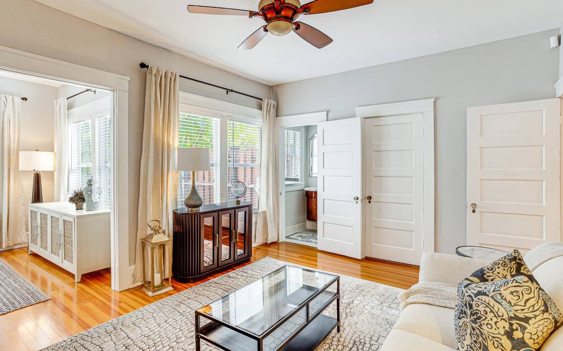 Photo of Livingroom in Old Northwood