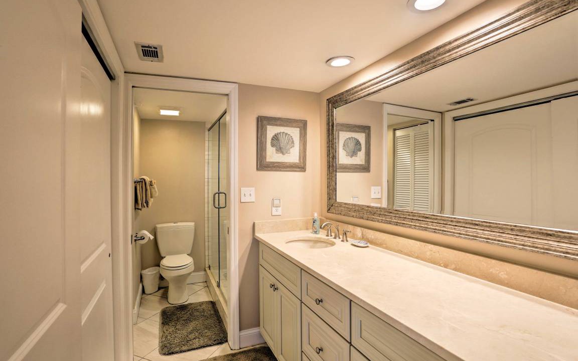 Photo of Bathroom in Englewood