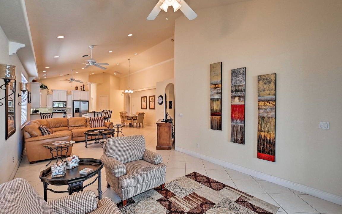 Photo of Livingroom in Naples Park