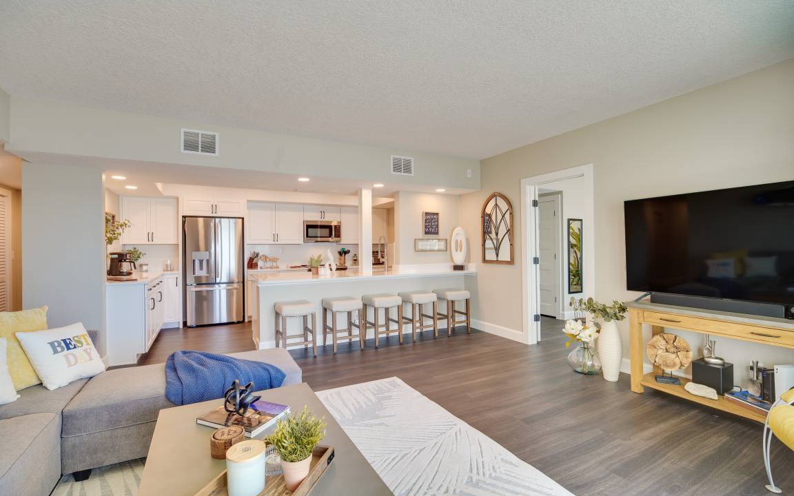 Photo of Livingroom in South Patrick Shores