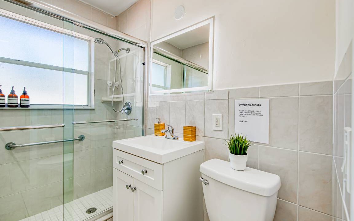 Photo of Others in Coral Ridge Isles