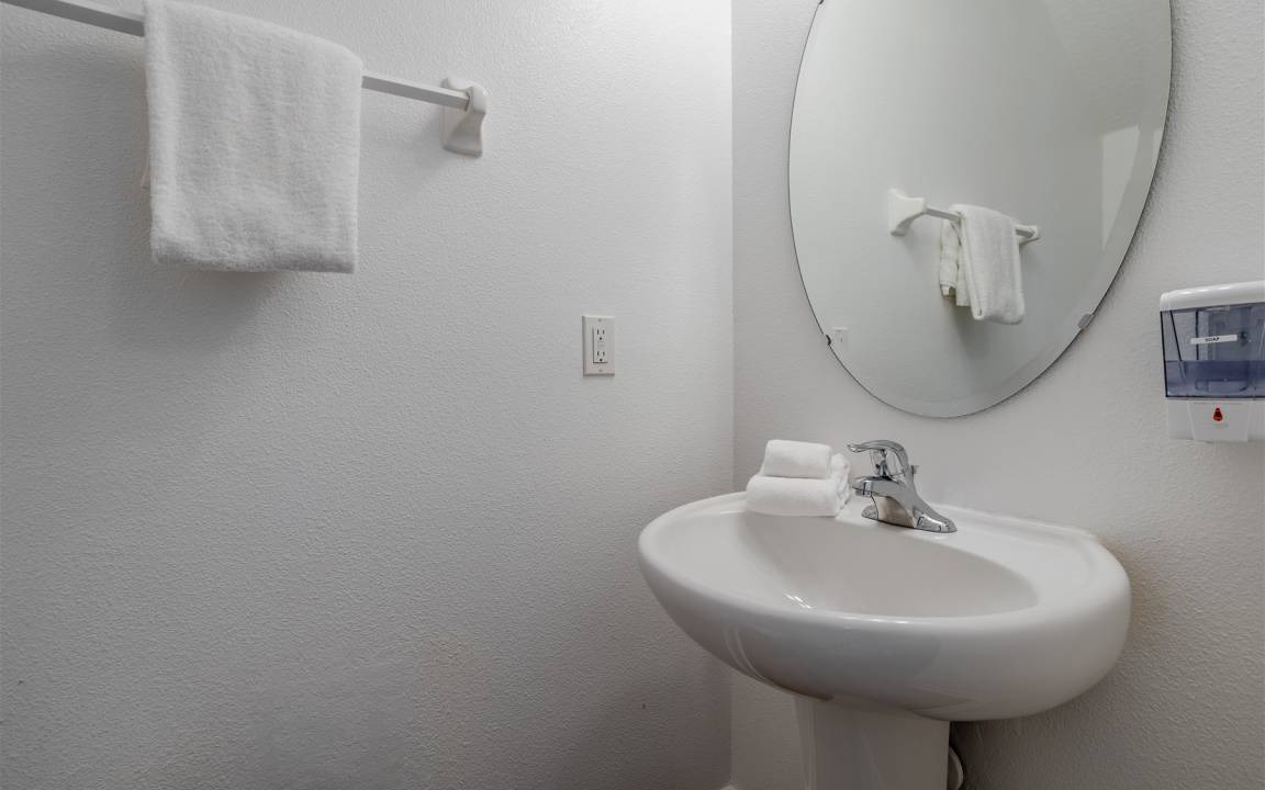 Photo of Bathroom in Watersong