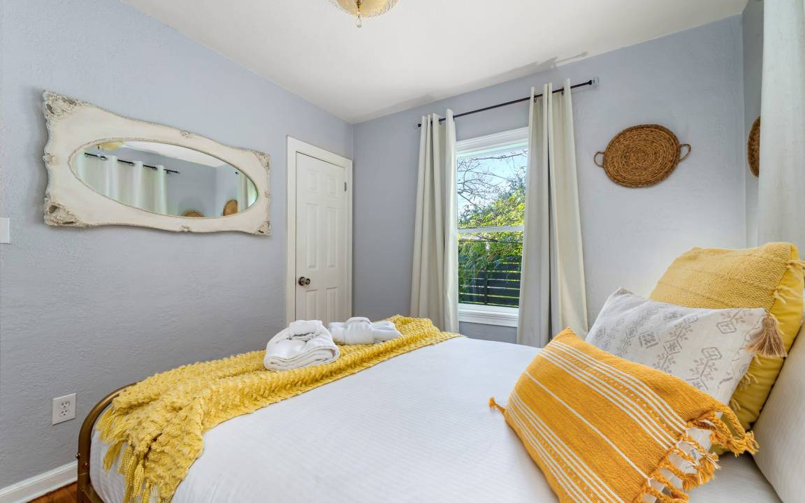 Photo of Bedroom in Fairvilla