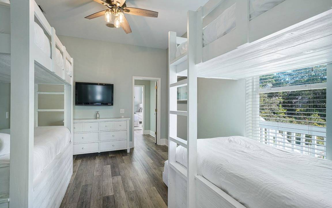 Photo of Bedroom in Gulf Pines