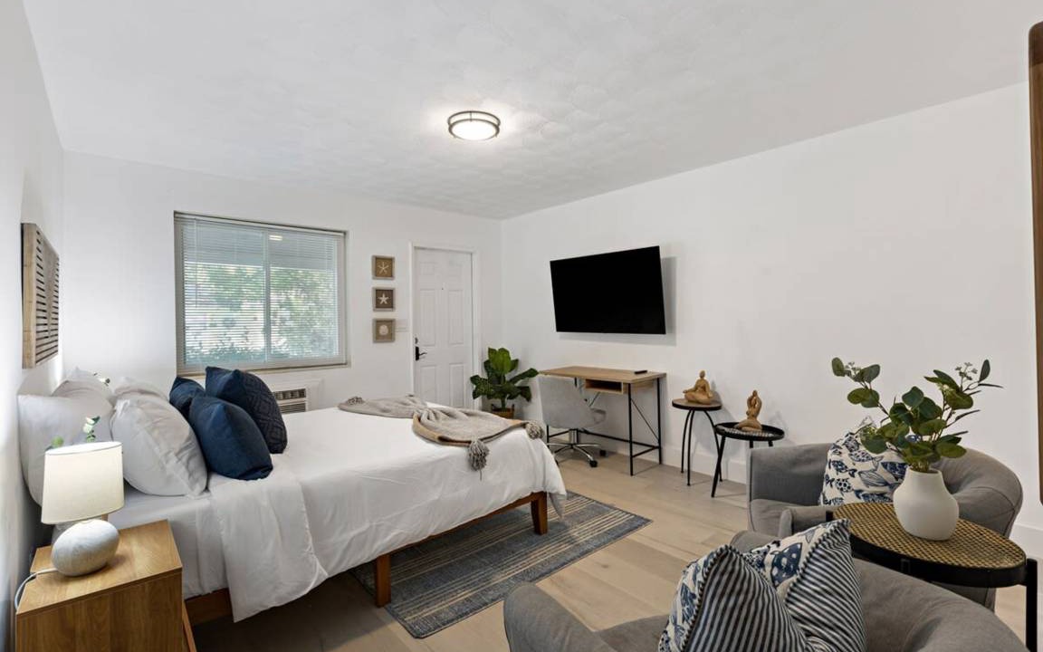 Photo of Bedroom in Lake Ridge