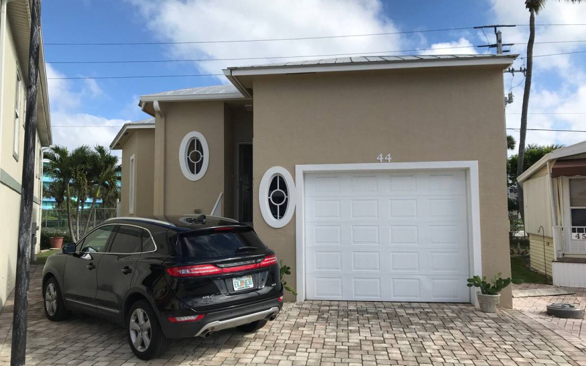 Photo of Others in Hutchinson Island South