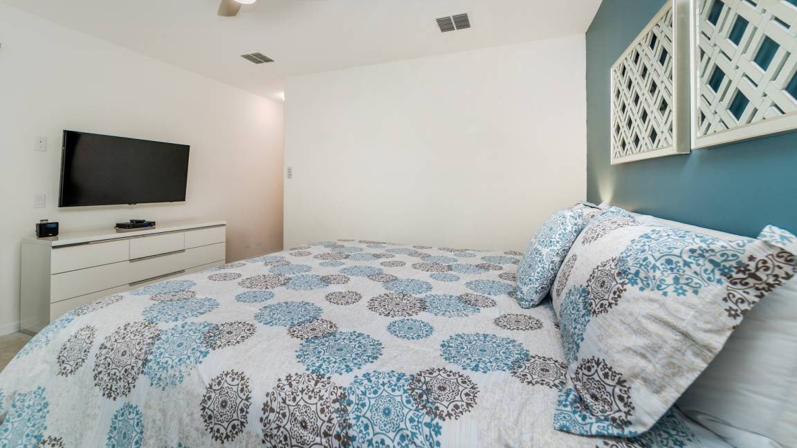 Photo of Bedroom in Loughman