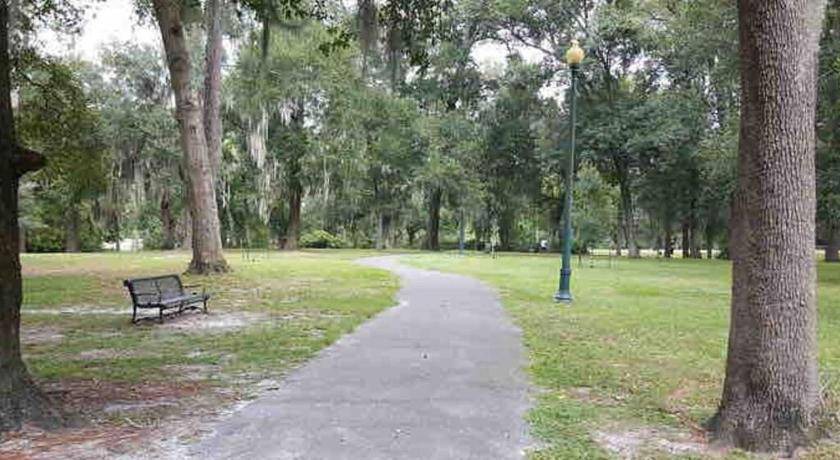 Photo of Others in Avondale