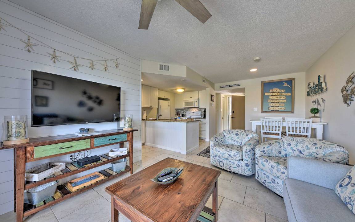 Photo of Livingroom in Fernandina Beach