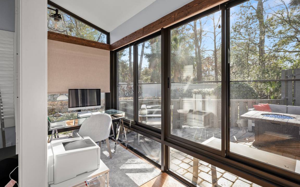 Photo of Patio Balcony in Palm Valley