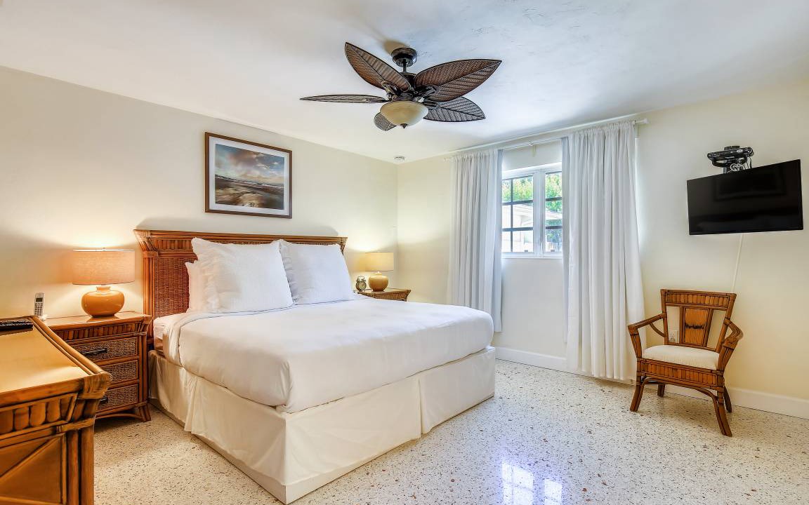 Photo of Bedroom in Midtown