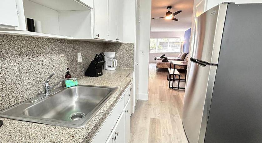 Photo of Kitchen in West Avenue