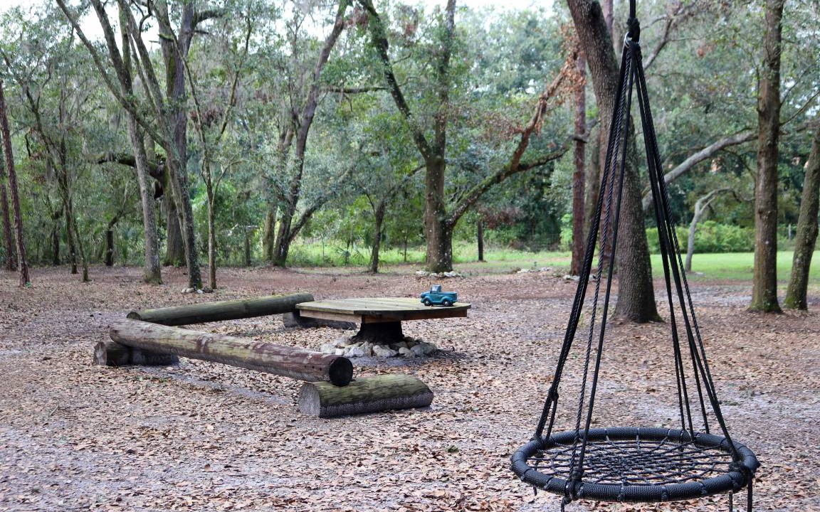 Photo of Others in Valrico