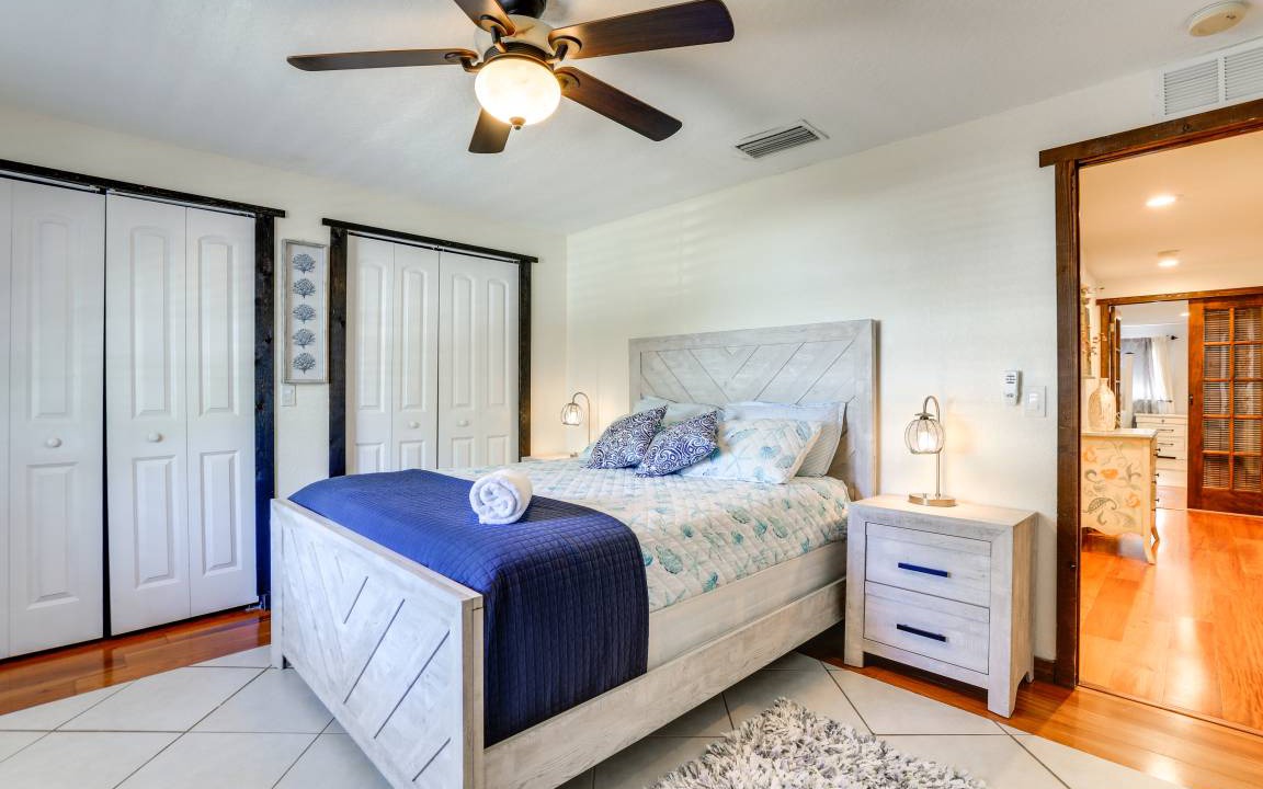 Photo of Bedroom in Flora Villa