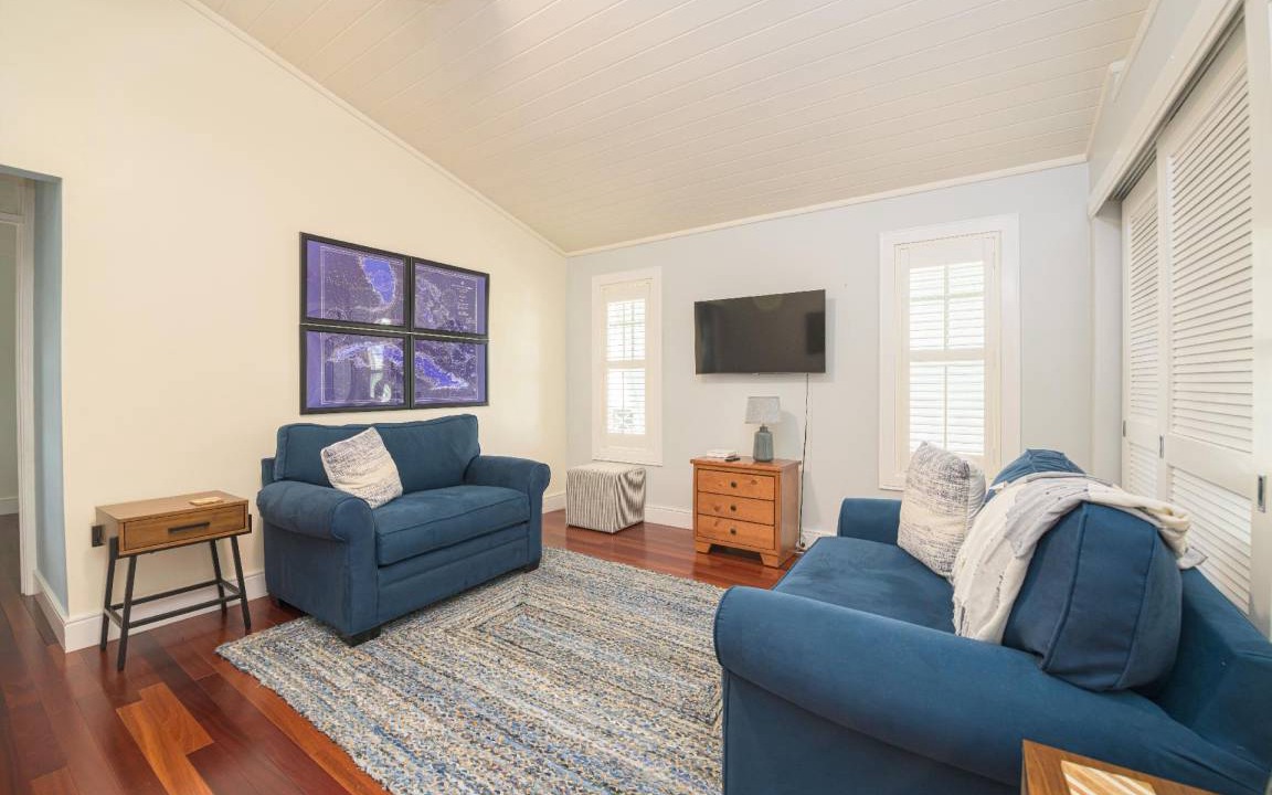 Photo of Livingroom in Bokeelia