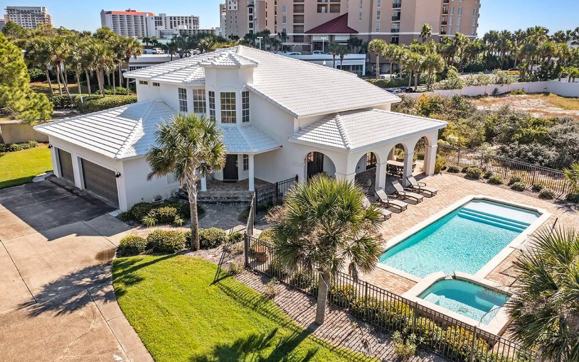 Photo of Others in Gulf Pines