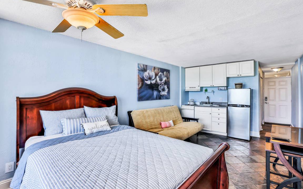 Photo of Bedroom in Daytona Beach Shores
