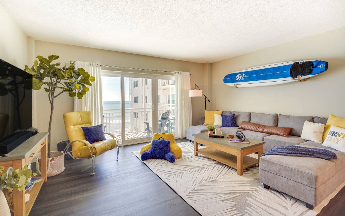Photo of Livingroom in South Patrick Shores