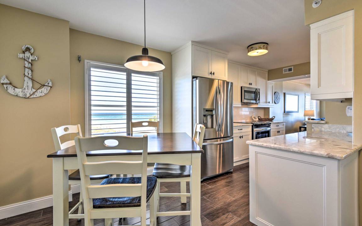Photo of Kitchen in Seawinds Condo