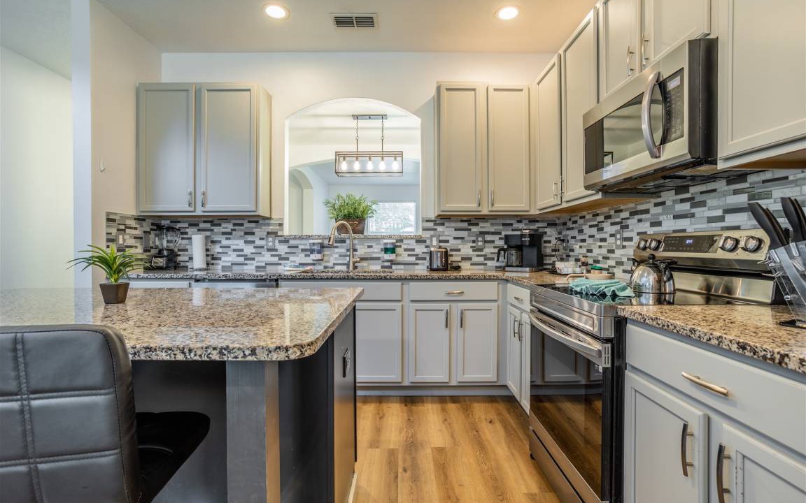 Photo of Kitchen in Watersong