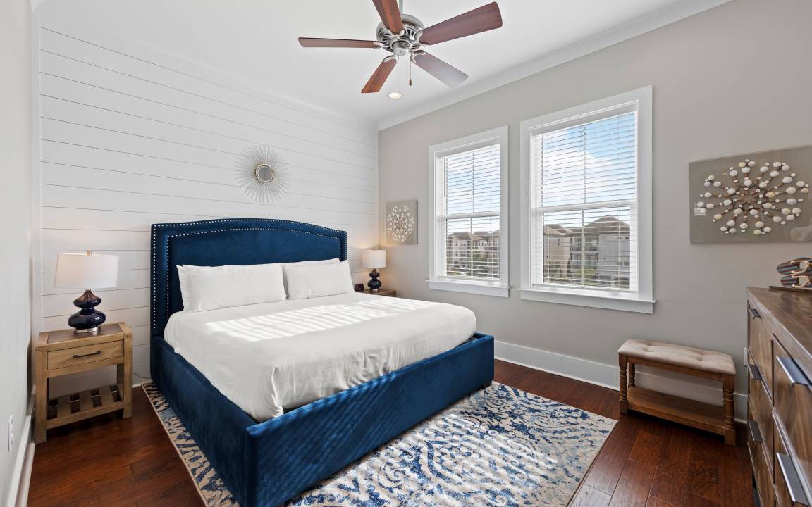Photo of Bedroom in Miramar Beach