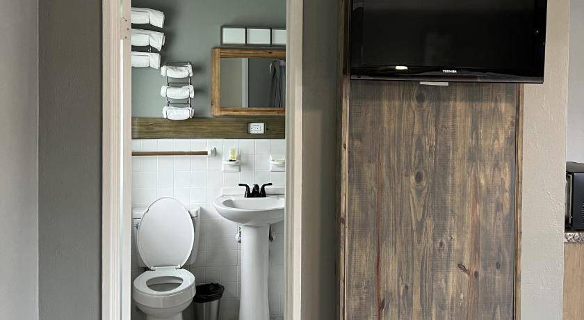 Photo of Bathroom in High Springs