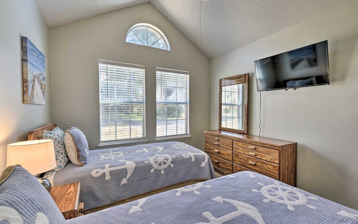 Photo of Bedroom in Niceville