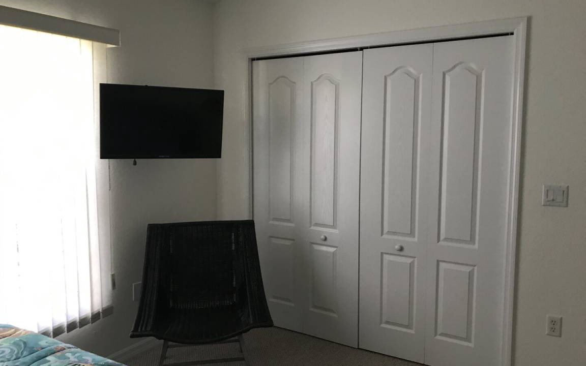 Photo of Bedroom in Oakland Hills