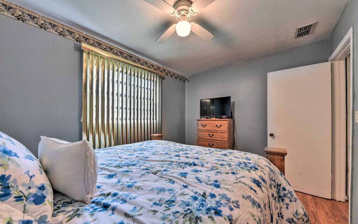 Photo of Bedroom in Northside