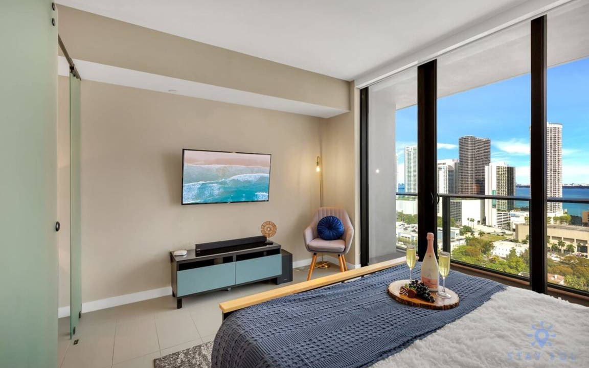 Photo of Bedroom in Town Square