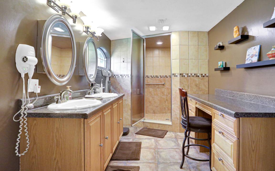 Photo of Bathroom in Temple Terrace