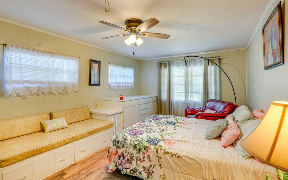 Photo of Bedroom in Plant City